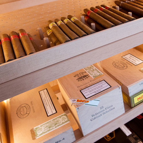 Humidor für einzelne Zigarren und Kisten