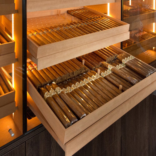 Humidor für diverse Zigarren